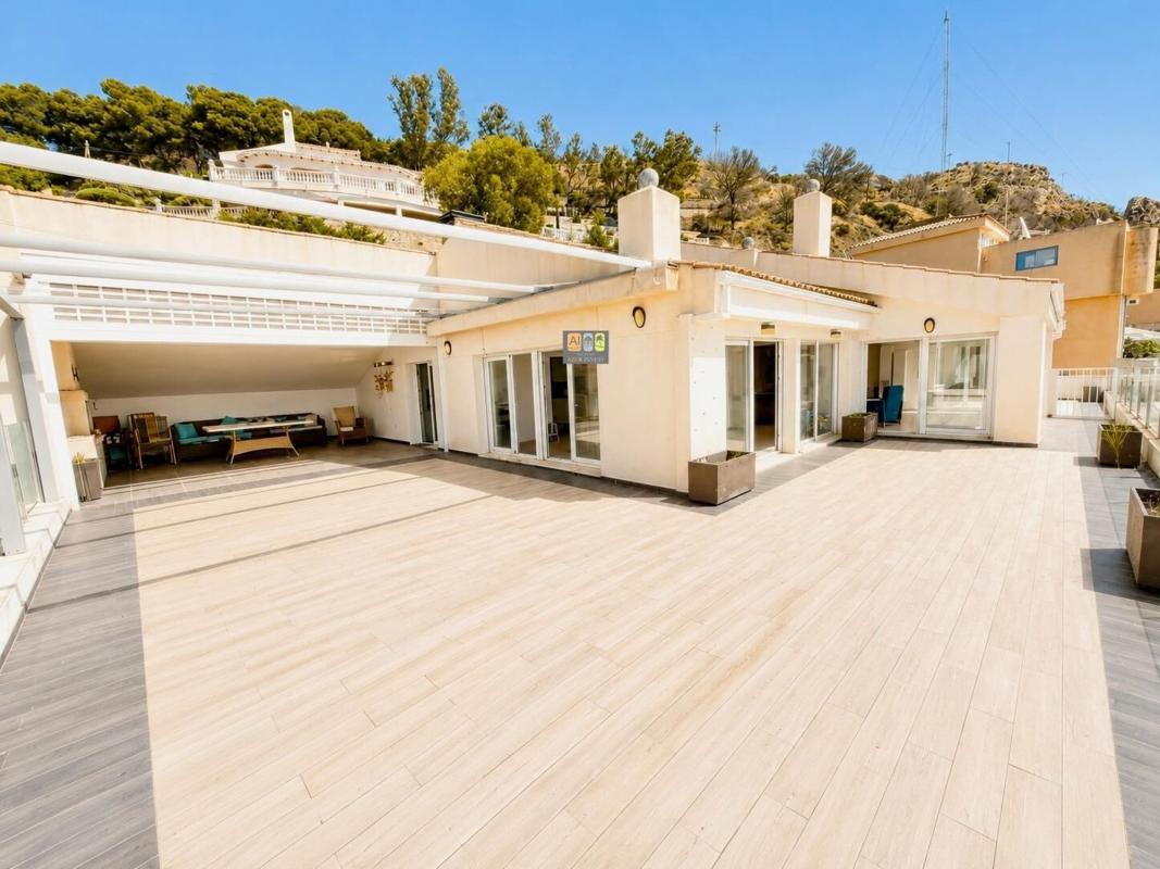 Penthouse sale in Ático en Zona de Mascarat, Altea, Altea photo 2
