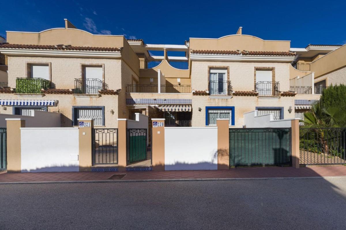 Properties for sale and rent in Spain photo 3