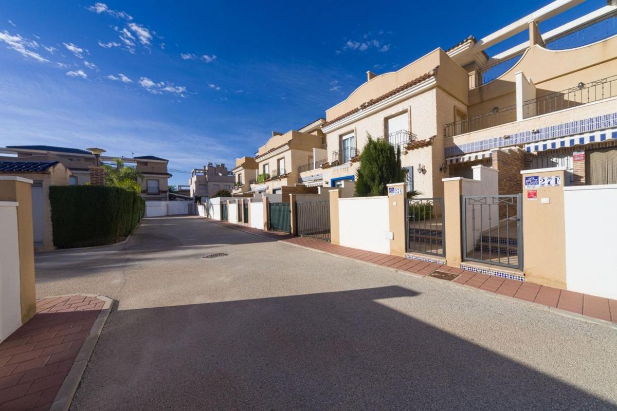 Properties for sale and rent in Spain photo 5