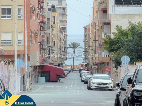 Sprzedaż mieszkania w Piso en Calle la Loma, Avenida Habaneras - Curva de Palangre, Torrevieja, Torrevieja
 photo 4