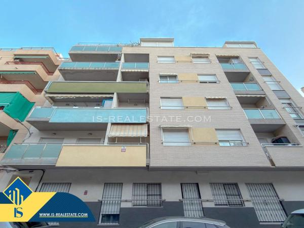 Sprzedaż mieszkania w Piso en Calle Monteagudo, El Acequión, Torrevieja, Torrevieja
thumbnail 2