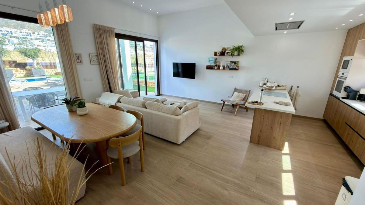 Properties for sale and rent in Spain photo 5