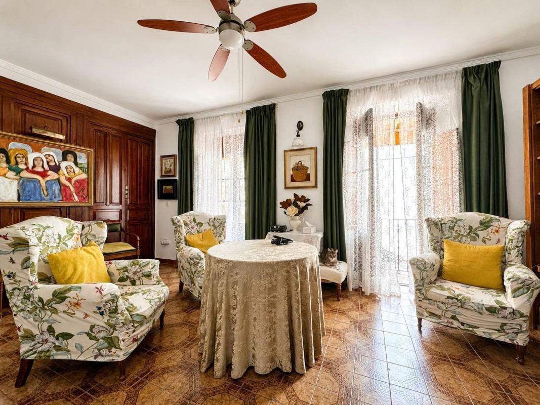 Properties for sale and rent in Spain photo 1