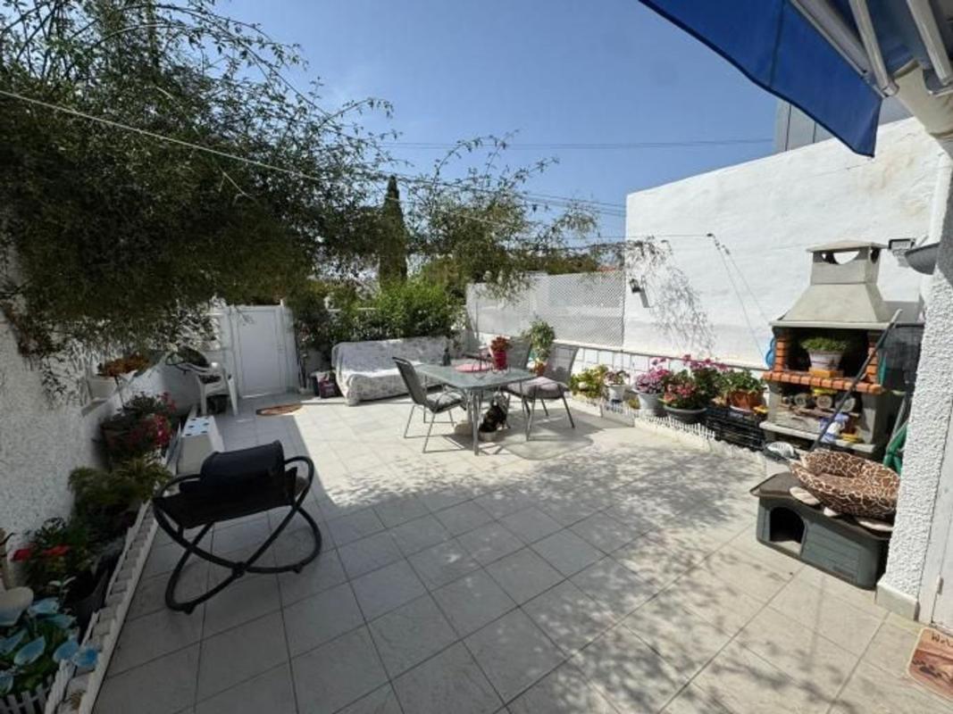 Sale of independent chalet in Casa o chalet en Urbanización Torreta II, La Siesta - El Salado - Torreta, Torrevieja, Torrevieja
 photo 3
