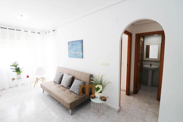 Venta de piso en Piso en San Pascual, Centro - Muelle Pesquero, Torrevieja, Torrevieja
 photo 3