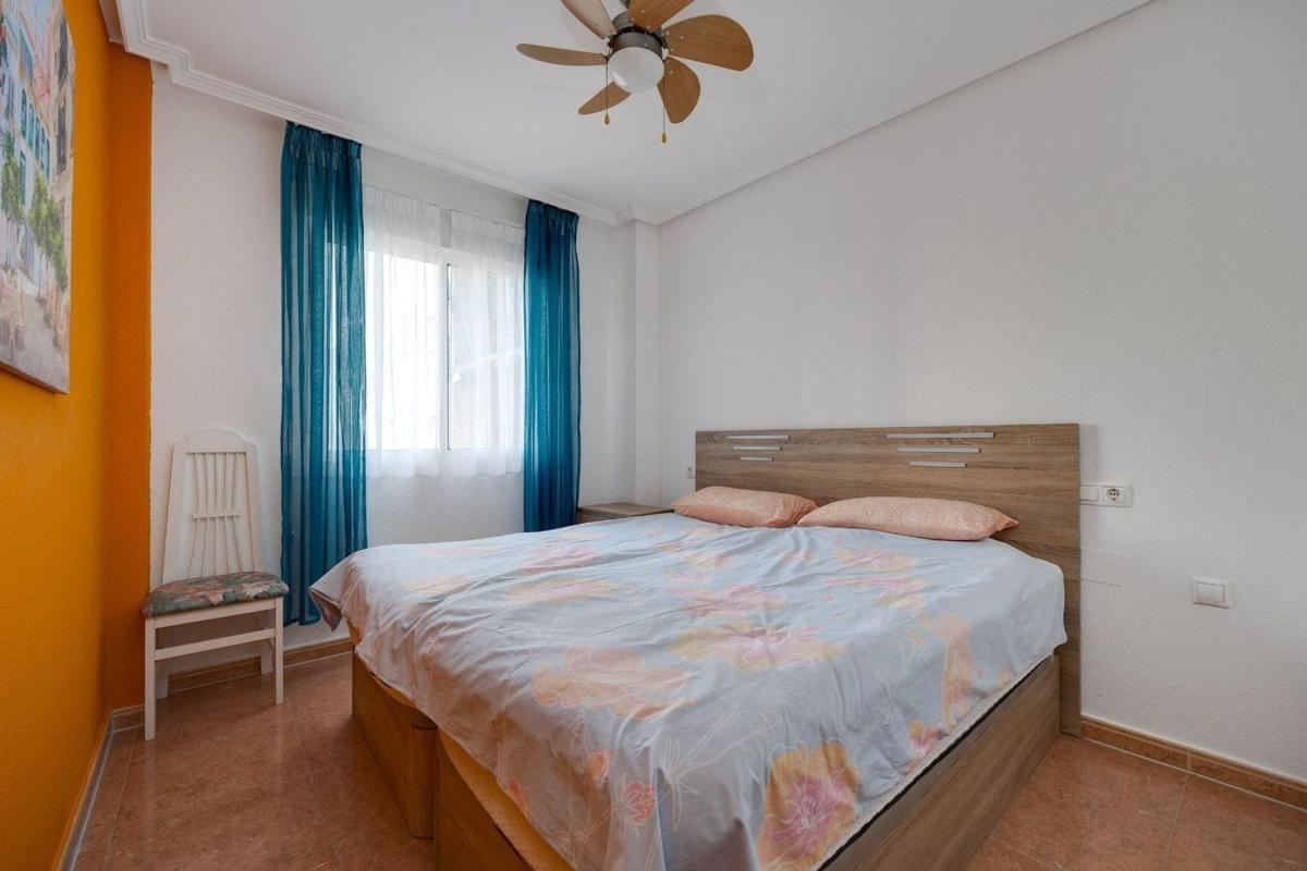 Venta de piso en Piso en Centro - Muelle Pesquero, Torrevieja, Torrevieja
photo 4