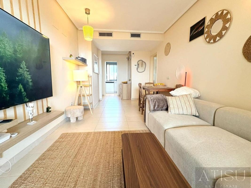 Venta de piso en Piso en Calle Sierra Dorada, Zona Sierra Helada, Benidorm, Benidorm
photo 2