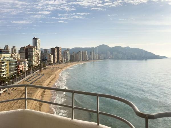 Venta de piso en Piso en Calle Metge en Cosme Bayona, Puerto, Benidorm, Benidorm
thumbnail 2