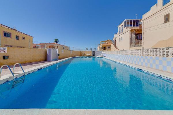 Casa o chalet independiente en La Siesta - El Salado - Torreta, Torrevieja thumbnail 1
