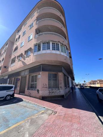 Venta de piso en Piso en El Molino, Torrevieja, Torrevieja
 photo 1