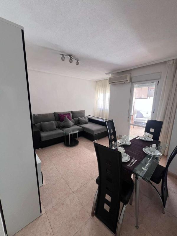 Sale of apartment in Piso en El Molino, Torrevieja, Torrevieja
 photo 4