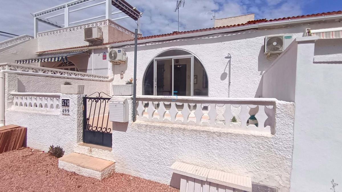 Venta de piso en Piso en La Siesta - El Salado - Torreta, Torrevieja, Torrevieja
 photo 5