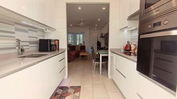 Venta de piso en Piso en Desamparados-Hurchillo-Torremendo, Orihuela, Orihuela
 photo 2