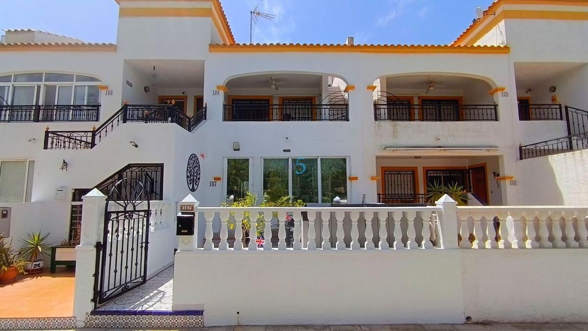 Venta de piso en Piso en Desamparados-Hurchillo-Torremendo, Orihuela, Orihuela
photo 5