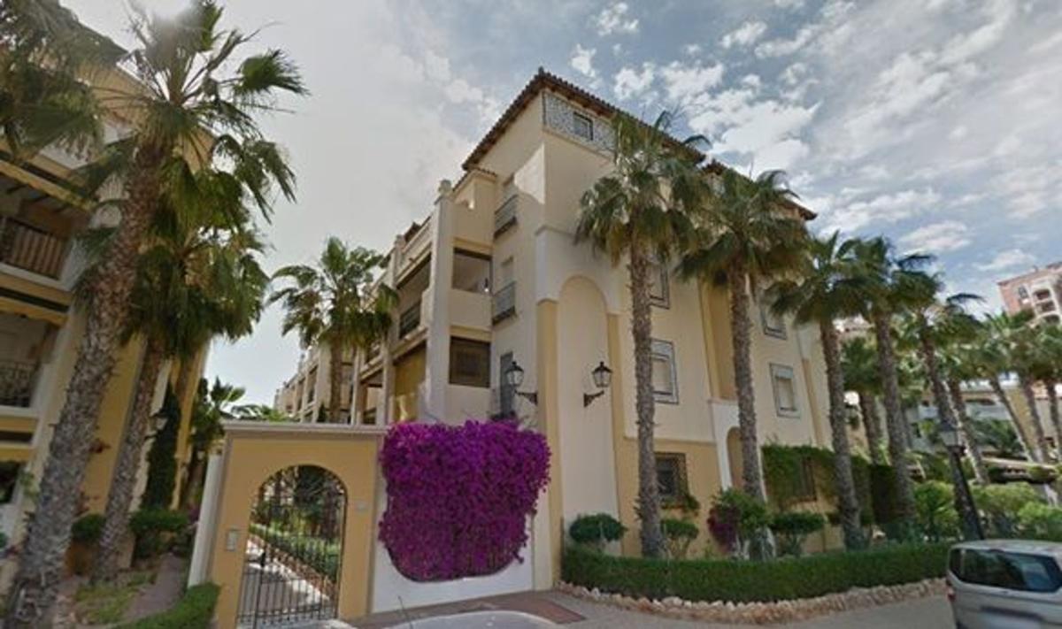 Venta de piso en Piso en Roentgen, Zona los Frutales, Torrevieja, Torrevieja
 photo 2