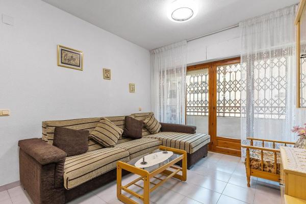 Sale of flat in Piso en Del Mar, El Molino, Torrevieja, Torrevieja
thumbnail 1