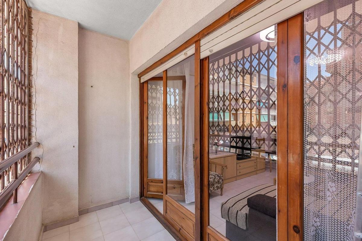 Venta de piso en Piso en Del Mar, El Molino, Torrevieja, Torrevieja
 photo 5