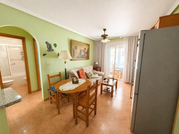 Sale of flat in Piso en Calle Emil, 4, Nueva Torrevieja, Torrevieja, Torrevieja
thumbnail 1