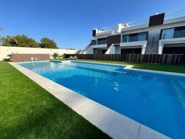 Casa o chalet independiente en Zona Pueblo, Pilar de la Horadada photo 1
