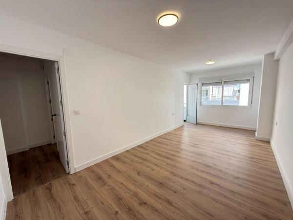 Sale of flat in Piso en Calle Maldonado, 48, El Molino, Torrevieja, Torrevieja
 photo 4