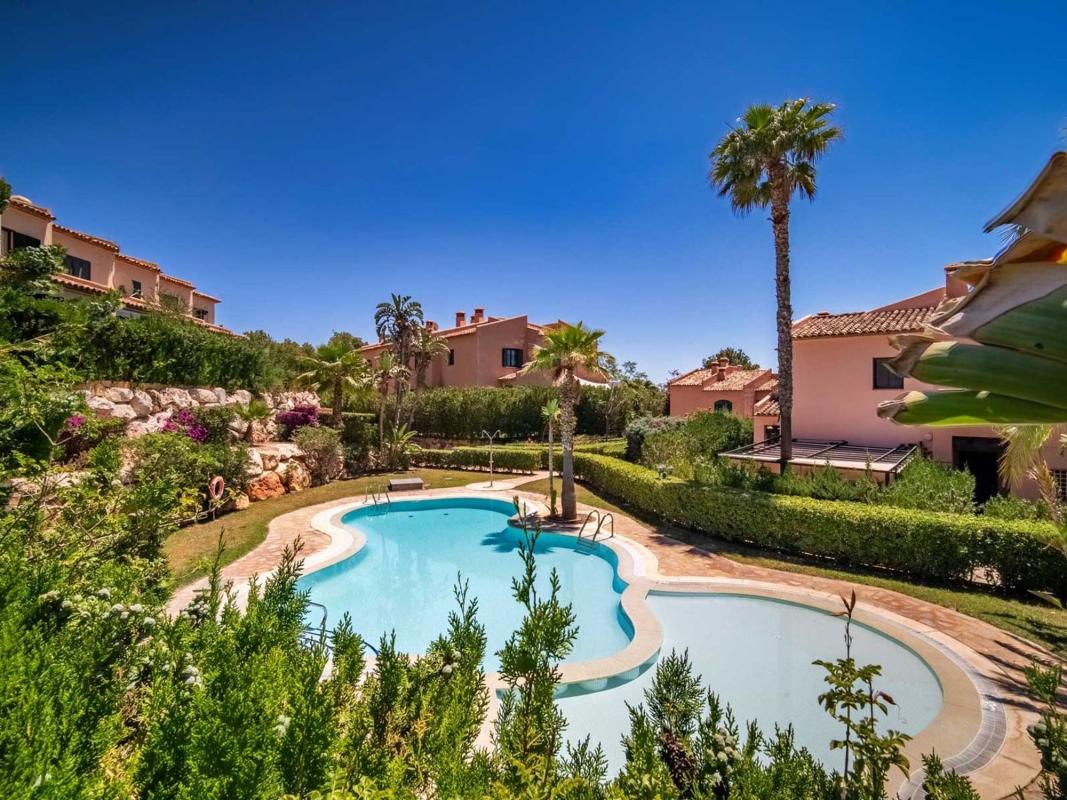 Properties for sale and rent in Spain photo 1