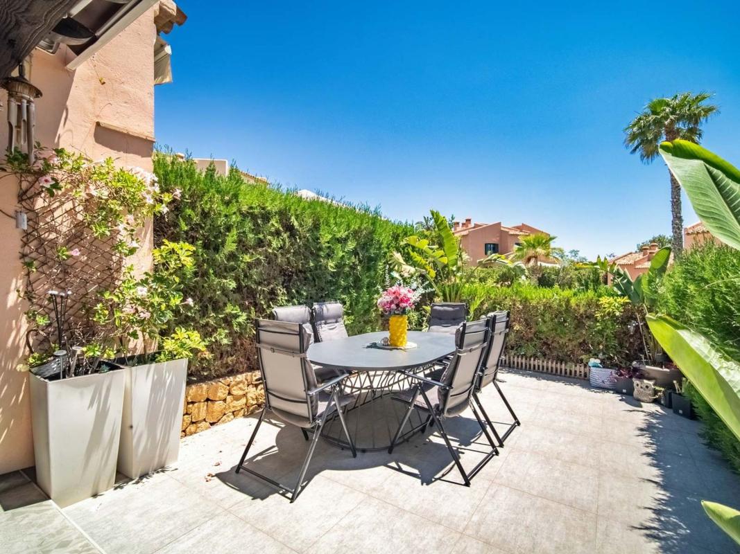 Properties for sale and rent in Spain photo 2