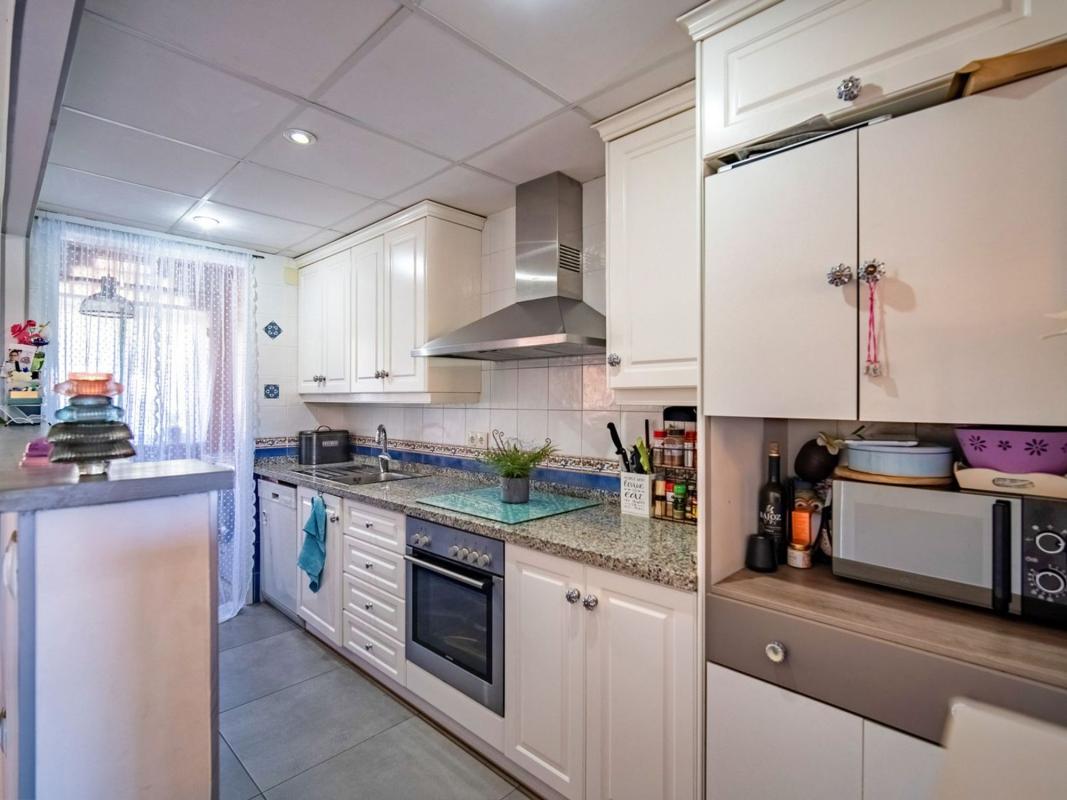 Properties for sale and rent in Spain photo 3
