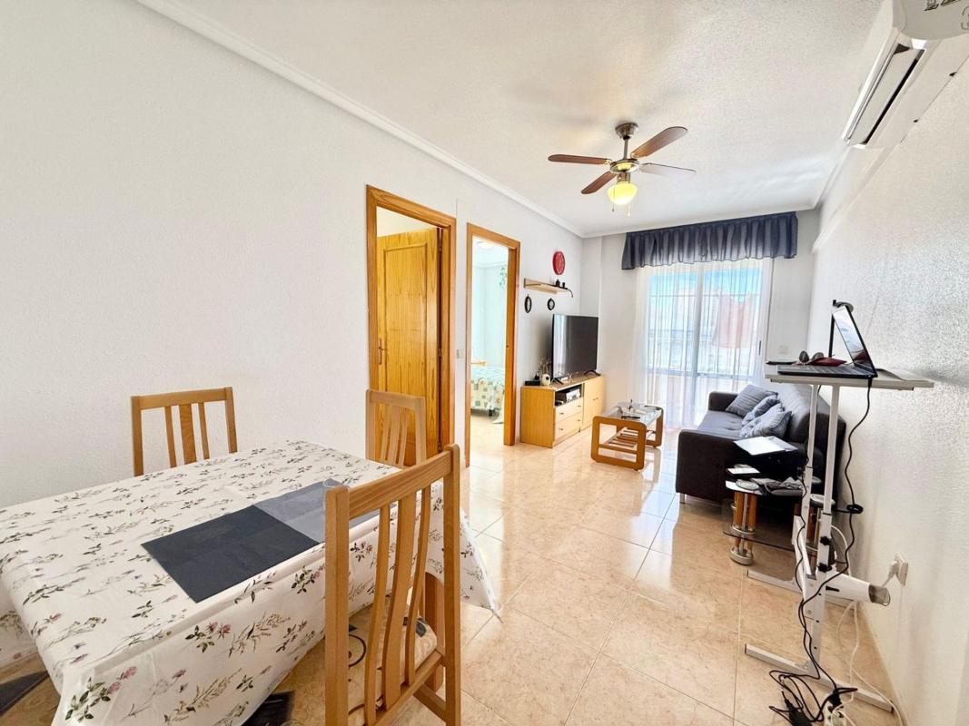 Venta de piso en Piso en El Molino, Torrevieja, Torrevieja
 photo 2