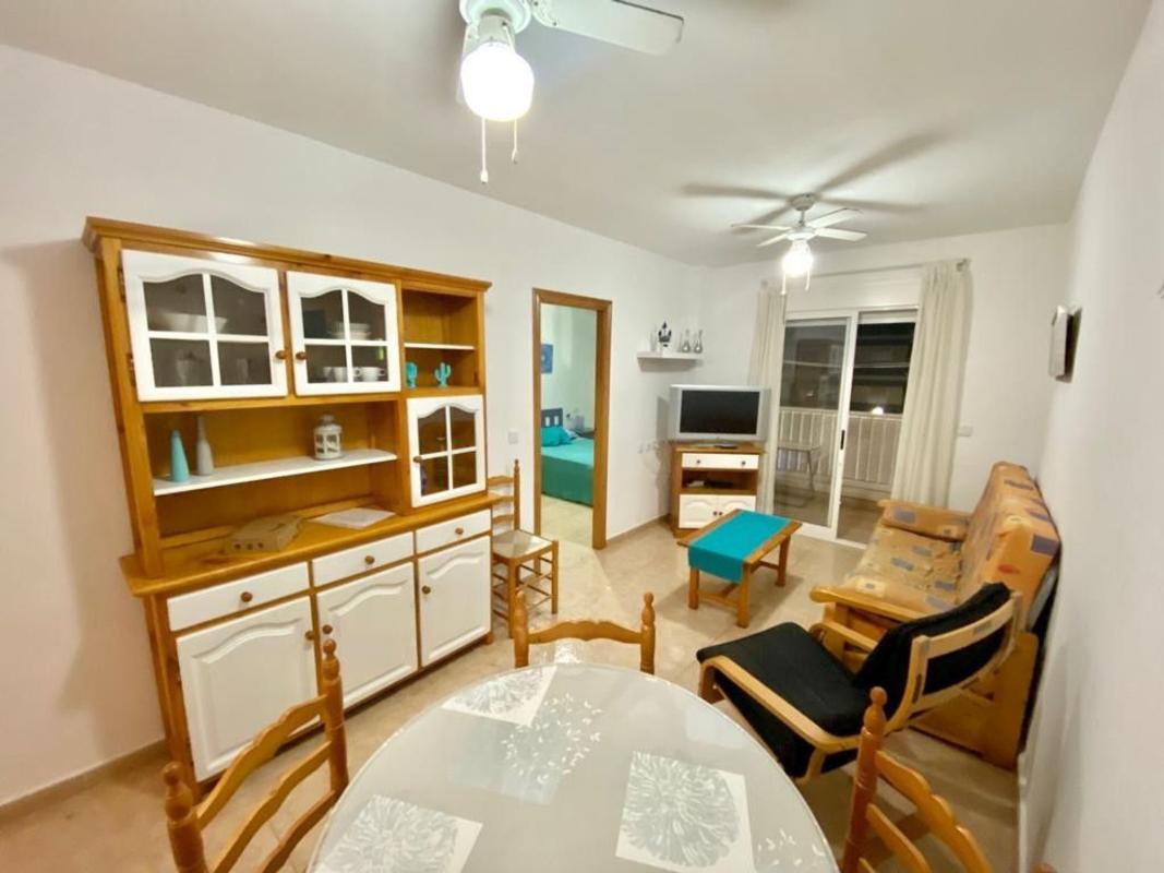 Продажа квартиры на Piso en Avenida Habaneras - Curva de Palangre, Torrevieja, Торревьеха
photo 3