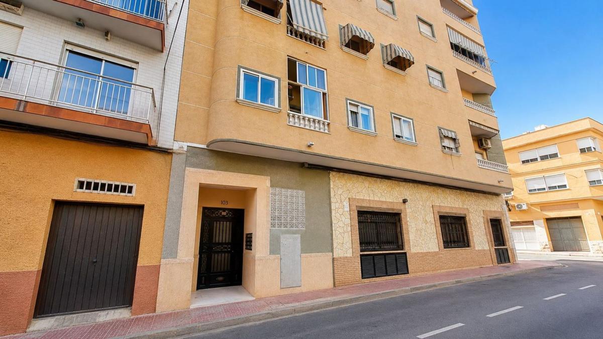 Sprzedaż mieszkania w Piso en Patricio Perez, 103, El Molino, Torrevieja, Torrevieja
photo 1