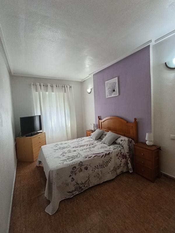 Venta de piso en Piso en Calle Caritas, Parque Acuático - Sector 25, Torrevieja, Torrevieja
 photo 4