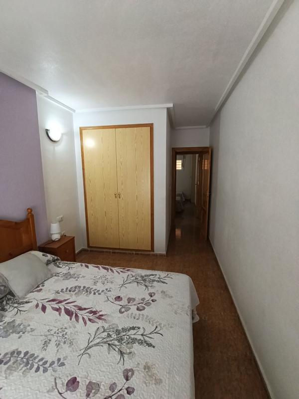 Venta de piso en Piso en Calle Caritas, Parque Acuático - Sector 25, Torrevieja, Torrevieja
 photo 5