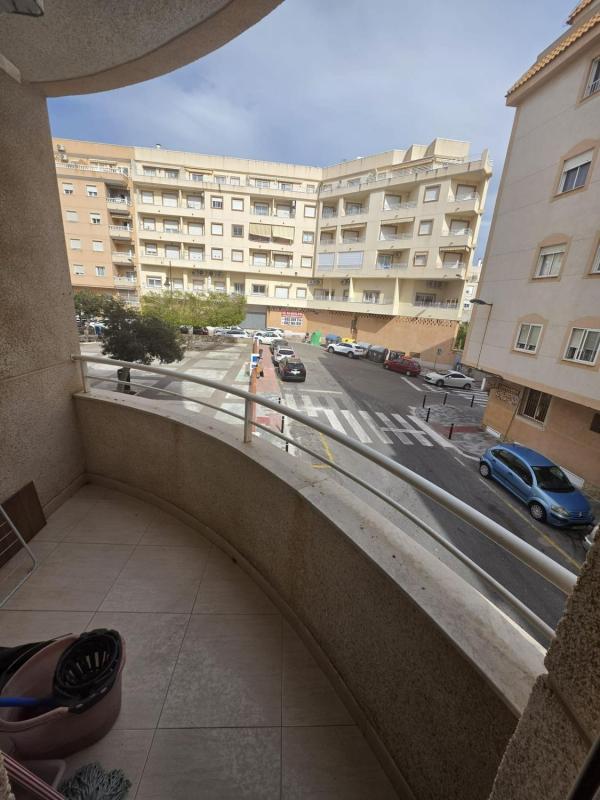 Продажа квартиры на Piso en Ronda D. Ricardo Lafuente Aguado, 33, Parque Acuático - Sector 25, Torrevieja, Торревьеха
 photo 2