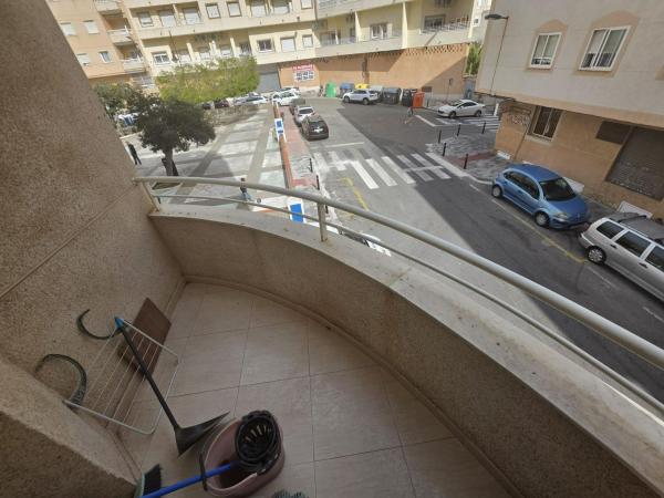 Venta de piso en Piso en Ronda D. Ricardo Lafuente Aguado, 33, Parque Acuático - Sector 25, Torrevieja, Torrevieja
 photo 4