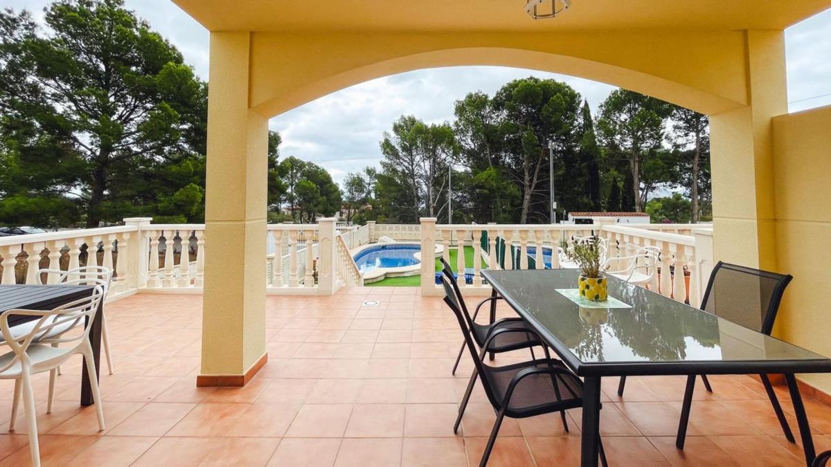 Properties for sale and rent in Spain photo 3