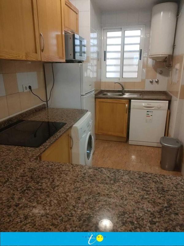 Sale of apartment in Piso en Calle Caritas, 2, Parque Acuático - Sector 25, Torrevieja, Torrevieja
 photo 4