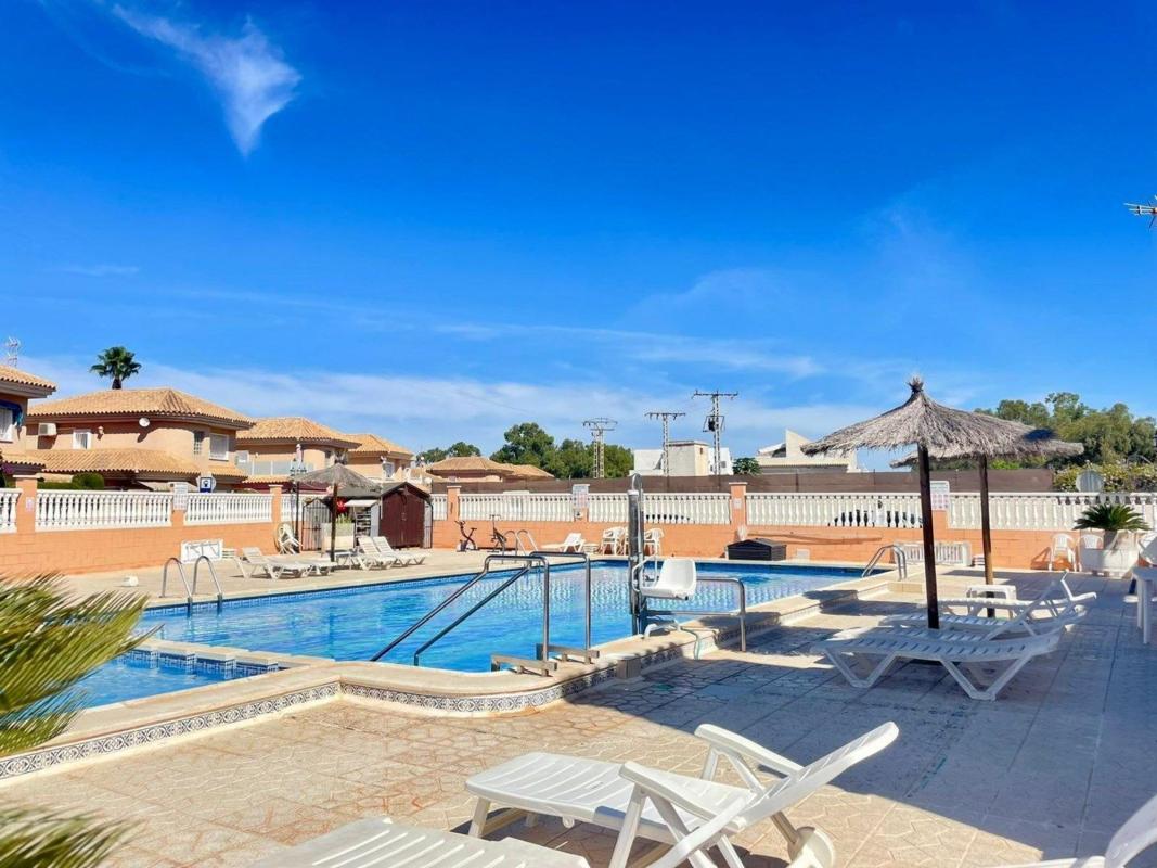 Venta de piso en Piso en Calle Taga, Los Balcones - Los Altos del Edén, Torrevieja, Torrevieja
photo 4