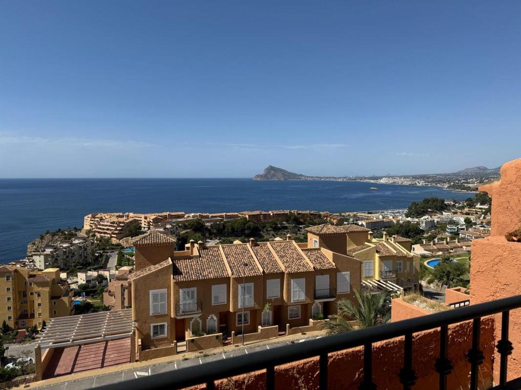 Properties for sale and rent in Spain photo 2