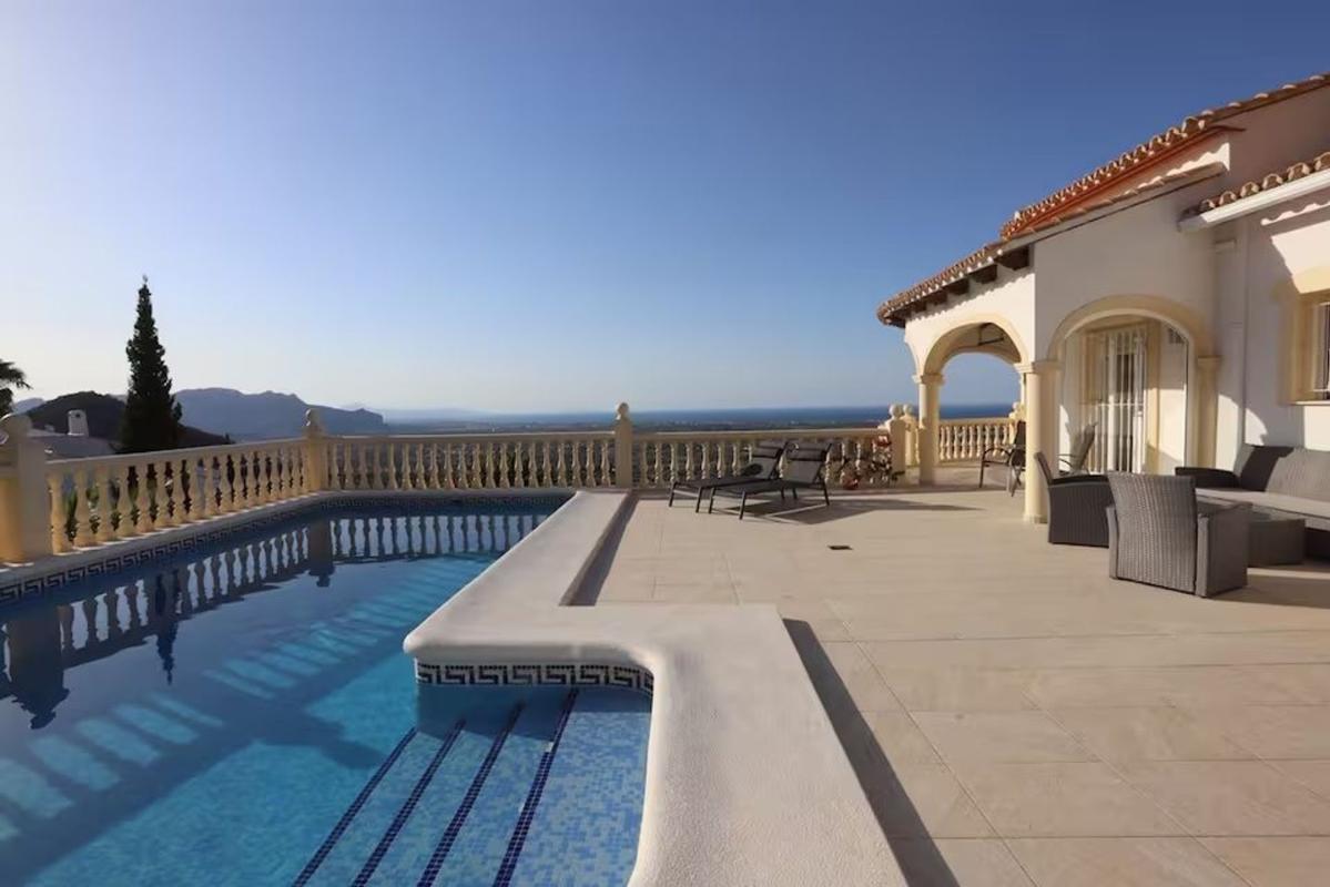 Properties for sale and rent in Spain photo 1