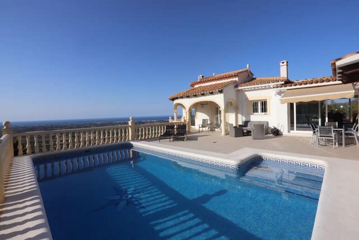 Properties for sale and rent in Spain photo 2