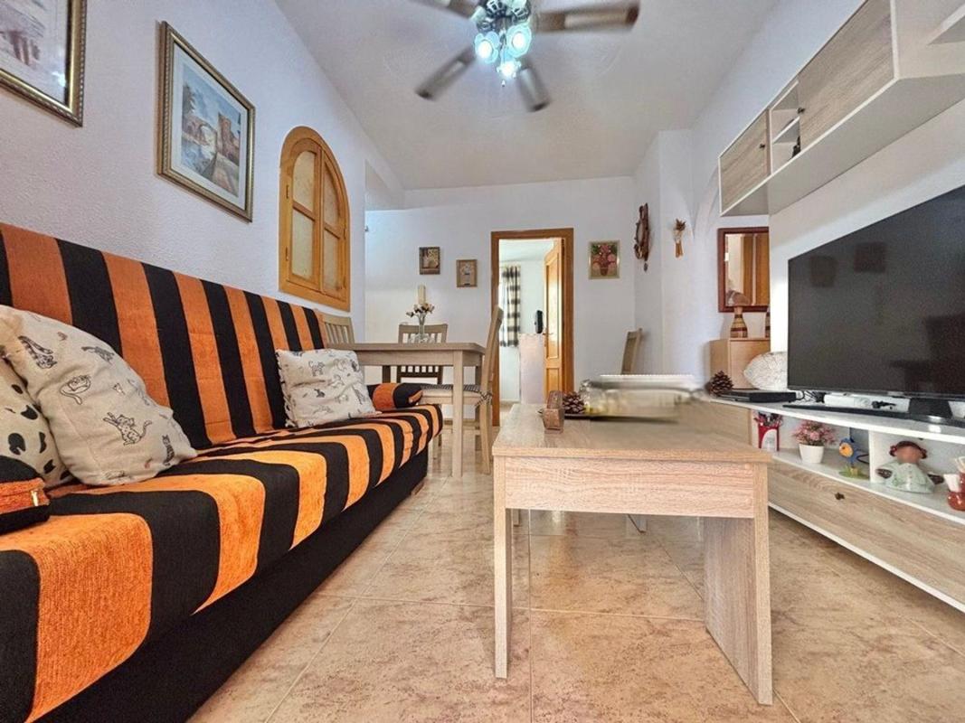 Venta de piso en Piso en Calle San Pascual, Avenida Habaneras - Curva de Palangre, Torrevieja, Torrevieja
photo 5