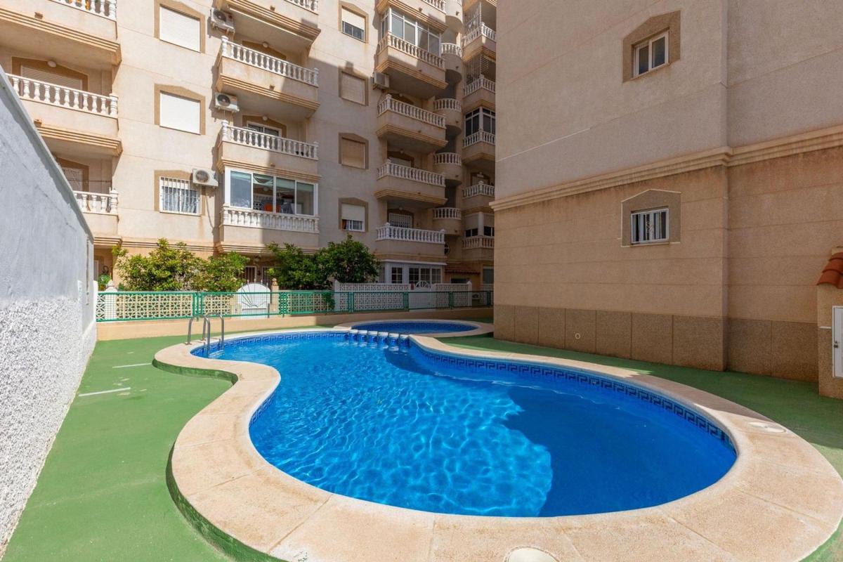 Продажа квартиры на Piso en Calle Emil, 4, Nueva Torrevieja, Torrevieja, Торревьеха
photo 2