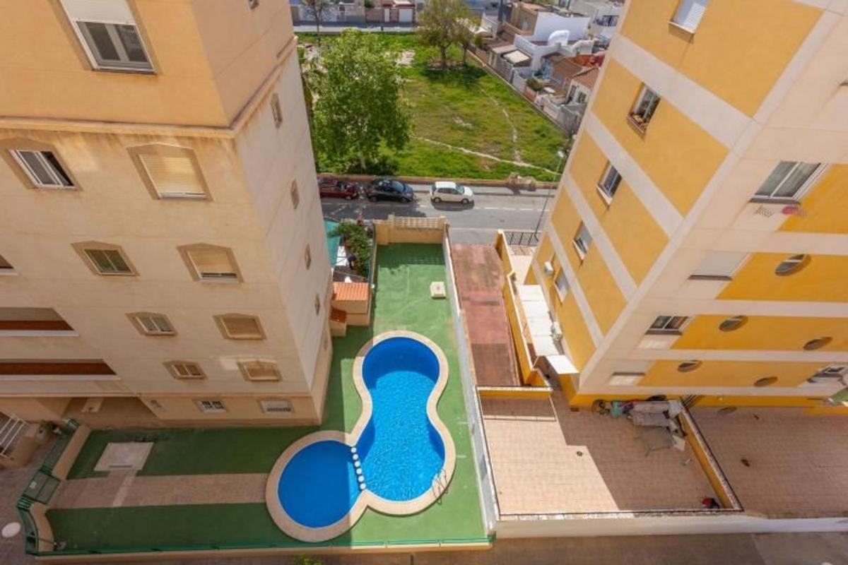 Продажа квартиры на Piso en Calle Los Emilios, Nueva Torrevieja, Torrevieja, Торревьеха
photo 2
