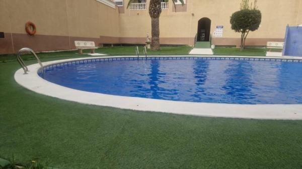 Sale of flat in Piso en Calle San Julián, Puerto Deportivo, Torrevieja, Torrevieja
thumbnail 2