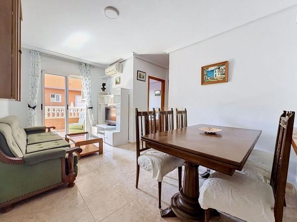 Sale of flat in Piso en Calle San Emigdio, 8, El Molino, Torrevieja, Torrevieja
thumbnail 2