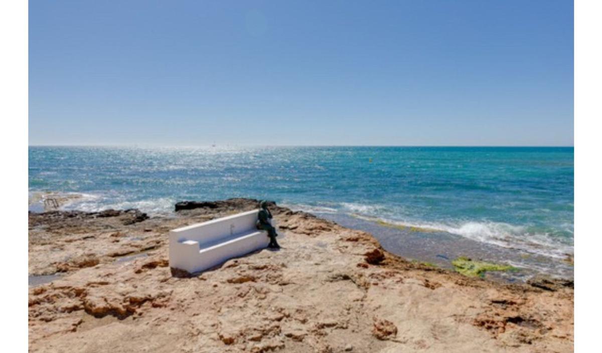Продажа квартиры на Piso en Calle Vicente Blasco Ibáñez, 2, Las Piscinas Naturales, Torrevieja, Торревьеха
photo 3