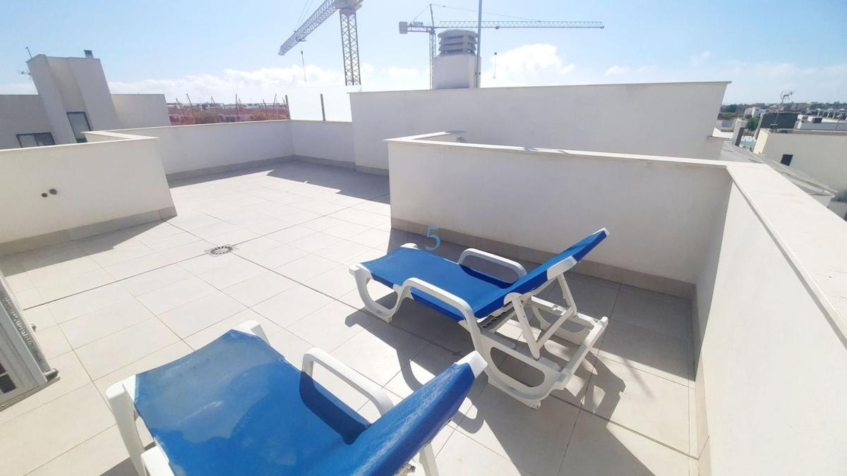 Sale of independent chalet in Casa o chalet en Zona Pueblo, Pilar de la Horadada, Pilar de la Horadada
 photo 3