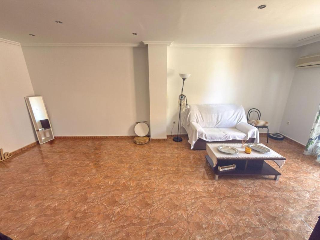 Properties for sale and rent in Spain photo 4