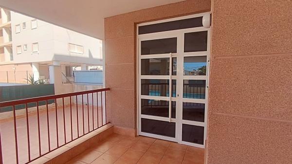 Sale of flat in Piso en Calle Dorotea, Nueva Torrevieja, Torrevieja, Torrevieja
 photo 2