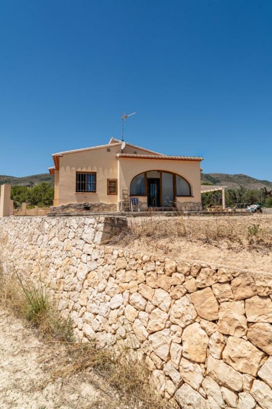 Sale of rural property in  Finca rústica en Benissa pueblo, Benissa , Benissa photo 3